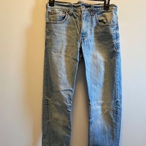 Levi’s skinny jeans